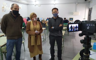 El alumnado del IES Mirador del Genil se forma en programación y robótica