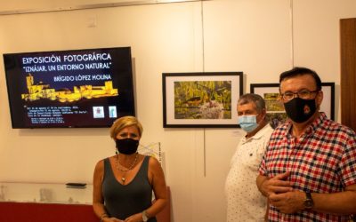 Inaugurada la exposición de fotografía “Iznájar, un entorno natural”