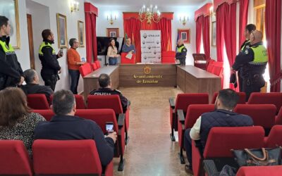 El ayuntamiento de Iznájar incorpora un nuevo agente a la plantilla de Policía Local