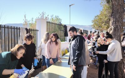 La AMPA “El Arenal” y el C.E.I.P Ntra. Sra. de La Piedad celebran un mercadillo solidario con su alumnado