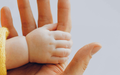 El Ayuntamiento de Iznájar ofrece ayudas económicas por nacimiento o adopción a sus vecinos